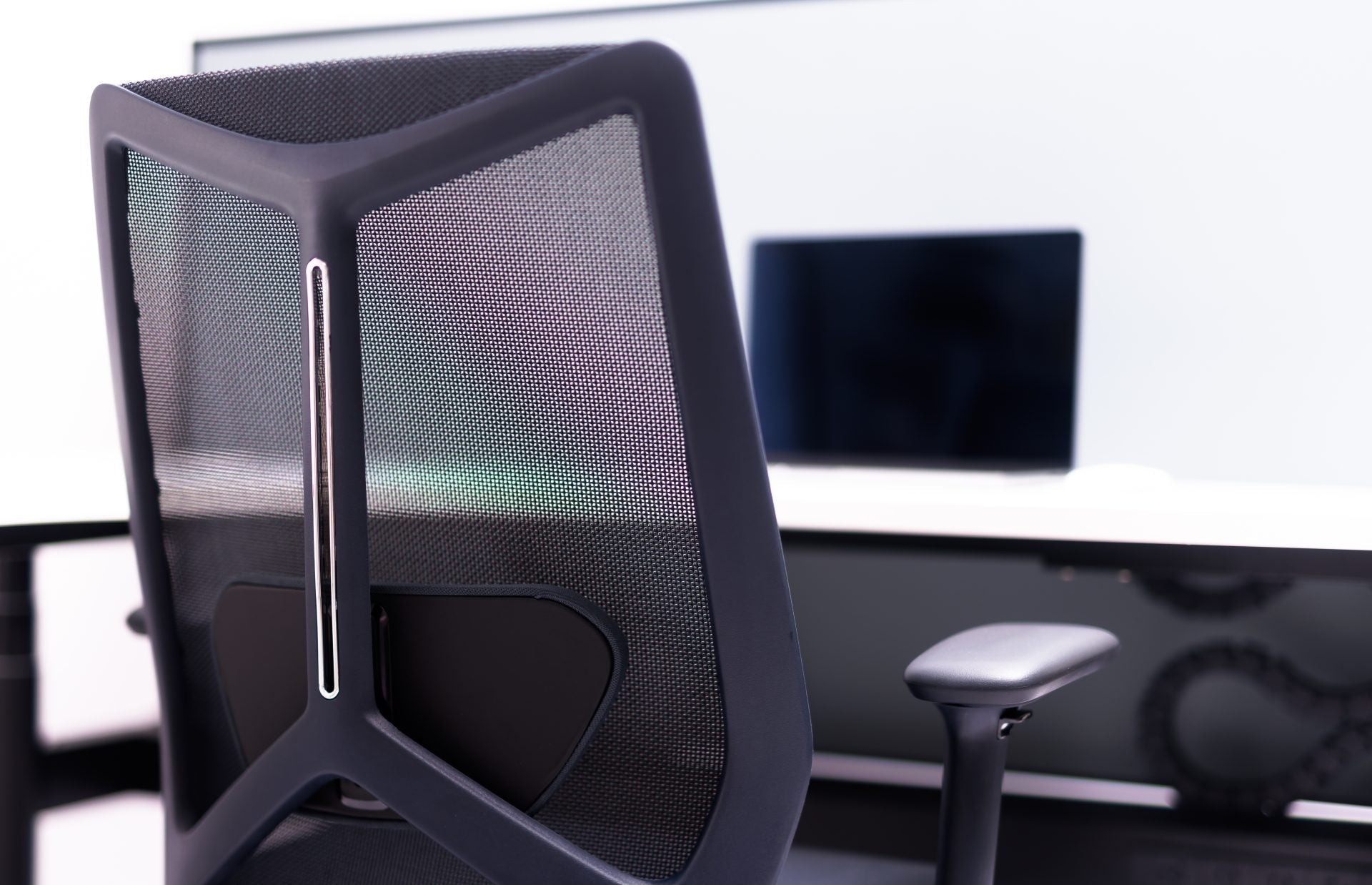 ARCO Chair - The Easy Company